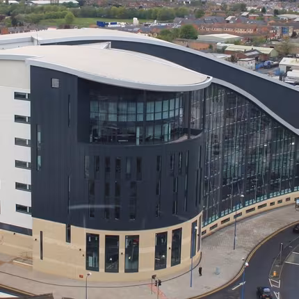 1722-Interserve-Sandwell-College-1-1620x700-1